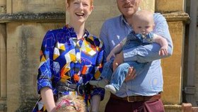 Tatínek Tom se rodinu zoufale snažil zachránit