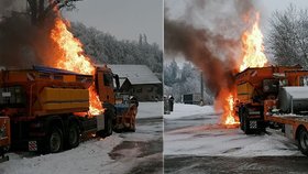 Požár silničního sypače na Uherskohradišťsku