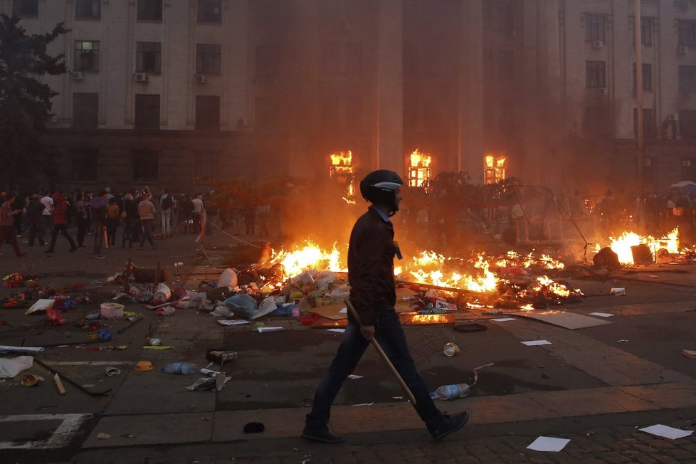 Upálení desítek lidí šokovalo celý civilizovaný svět.