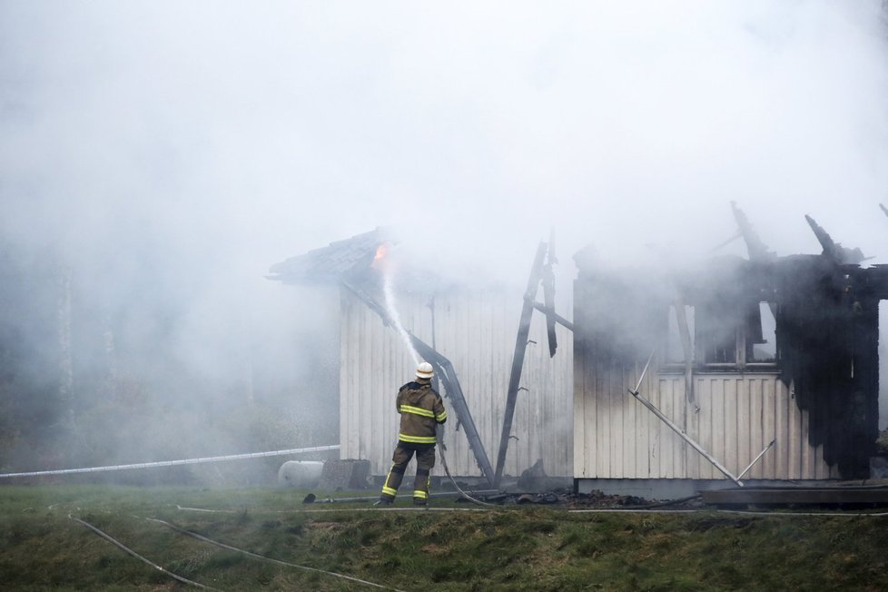 Už 17 ubytoven pro uprchlíky ve Švédsku lehlo popelem.