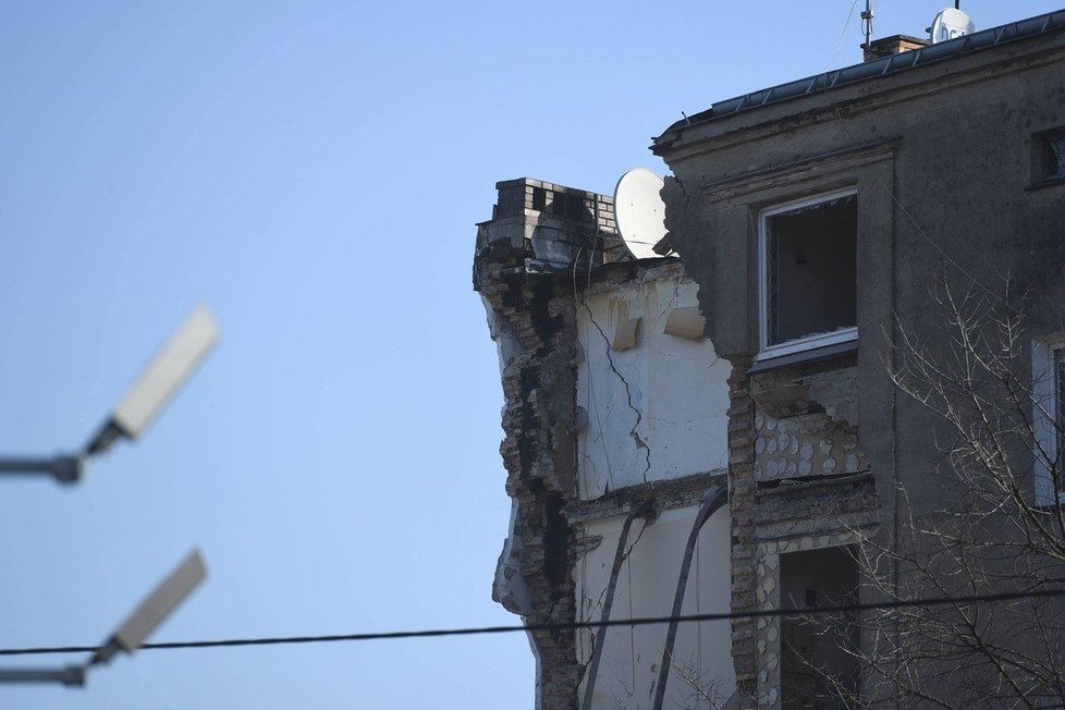Výbuch plynu srovnal obytný dům v Poznani se zemí