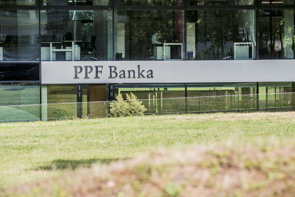 Logo PPF Banky ze skupiny PPF miliardáře Petra Kellnera.