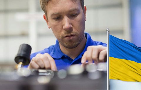 Vláda „zalepí“ 140 tisíc pracovních míst Ukrajinci. Odbory: Čechů máme dost