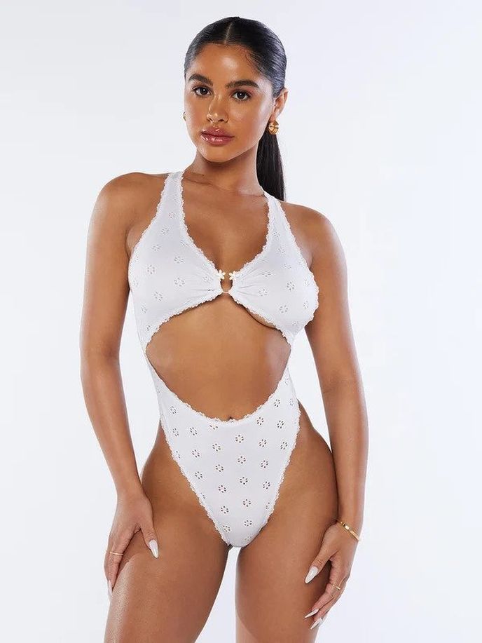 Body, Savage x Fenty, 1610 Kč, www.savagex.com