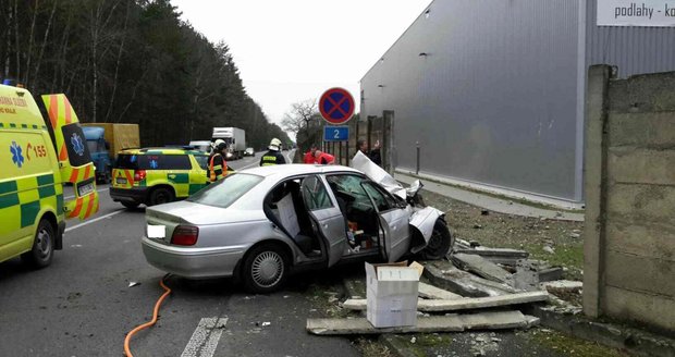 Na Pardubicku byly v úterý hned dvě vážné nehody