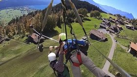 Děsivé záběry: Slavný youtuber visel při paraglidingu kilometr nad zemí! Pilot ho zapomněl připoutat