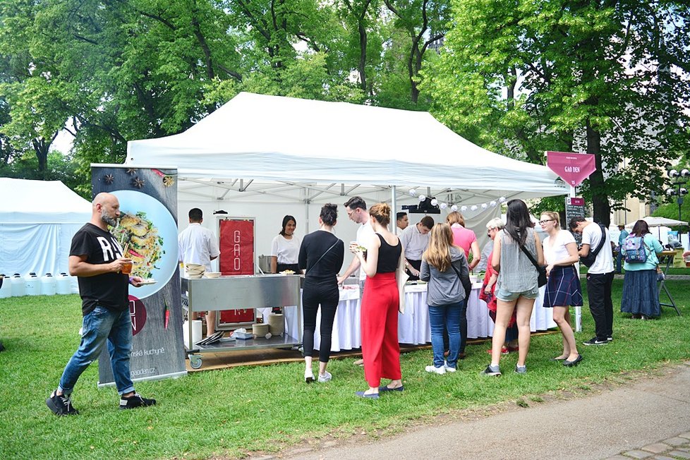 Prague food festival nabízí možnost ochutnat jídla z 22 vyhlášených restaurací.