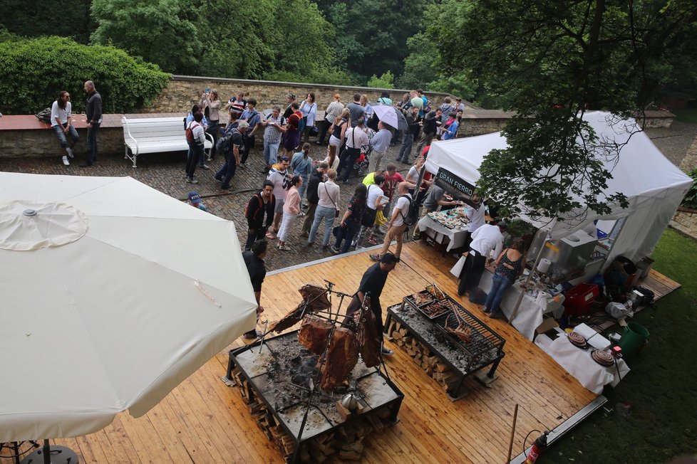 Prague Food Festival je hojně navštěvovaný.