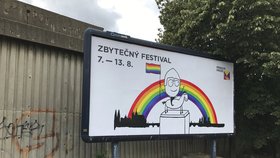 Heslem kampaně 7. ročníku festivalu Prague Pride je „zbytečný festival“.