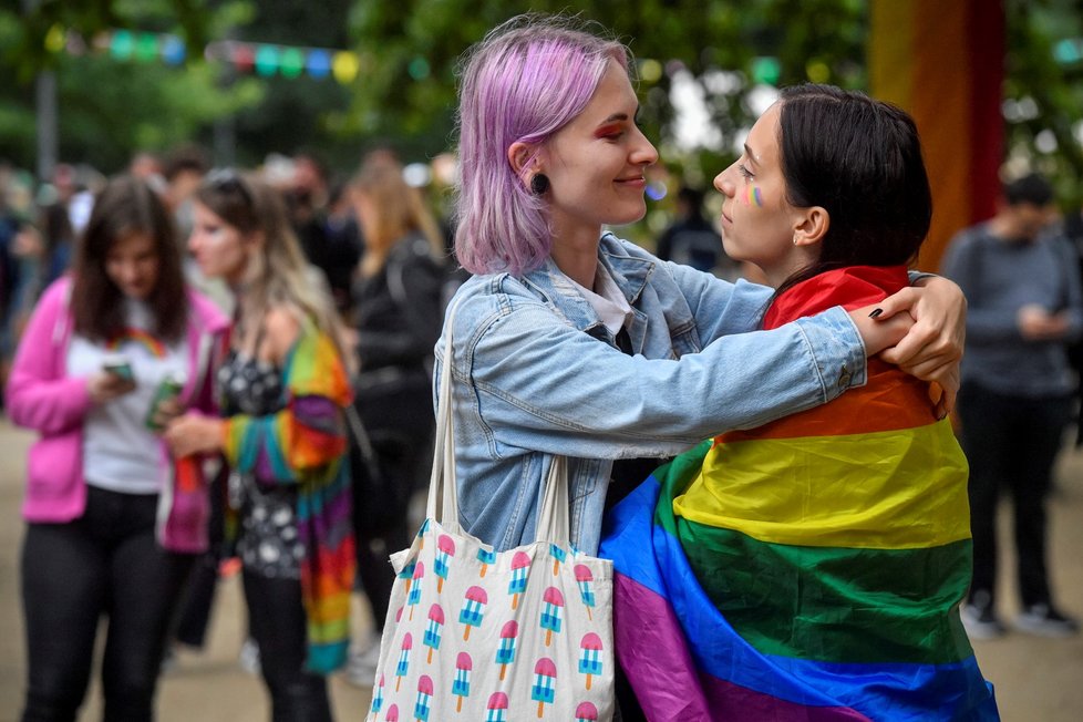 Prague Pride opět v ulicích Prahy. Průvod se bude konat i v jiných městech ČR. (4.8.2020)