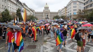 Prague Pride: Prahou podeváté prošel duhový průvod, účast byla letos nižší 