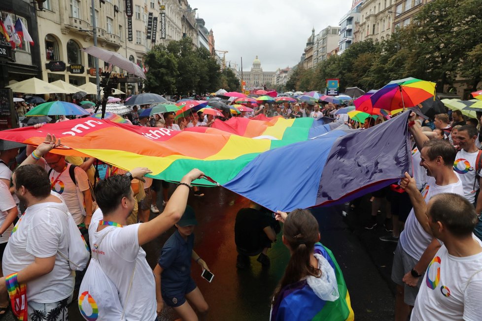 Duhový průvod Prague Pride 2019.