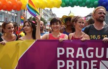 Pochod hrdosti Prague Pride: Které celebrity šly v čele?