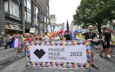 Průvod Prague Pride 2022