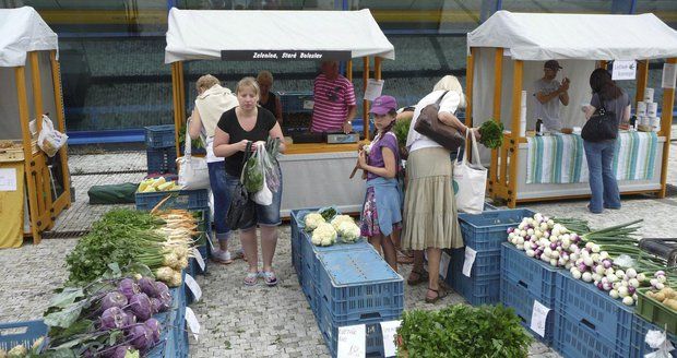 farmářské trhy na Rajské zahradě