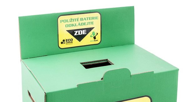 Transport box, do kterého občané mohou odkládat použité baterie či monočlánky.