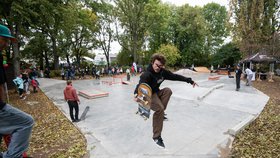 V pražských Jinonicích byl slavnostně otevřen zrekonstruovaný skatepark, 14. 10. 2023