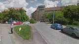 Praha 8 vyčistí a opraví parčík u říčky Rokytky v Libni. Přibudou lavičky a zeleň