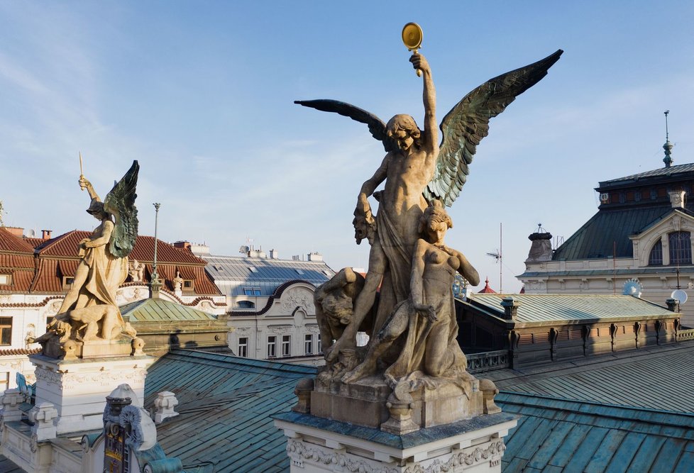 Fotograf Amos Chapple z Nového Zélandu nafotil Prahu z nezvyklé perspektivy.