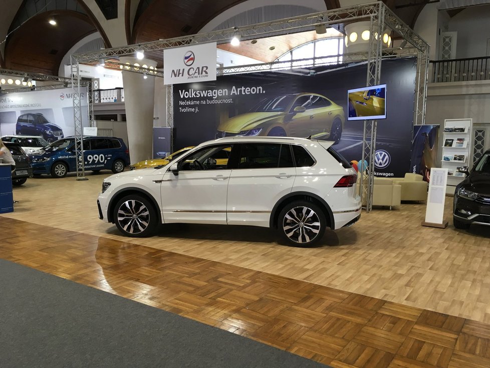 Výstava Autoshow Praha v pražských Holešovicích