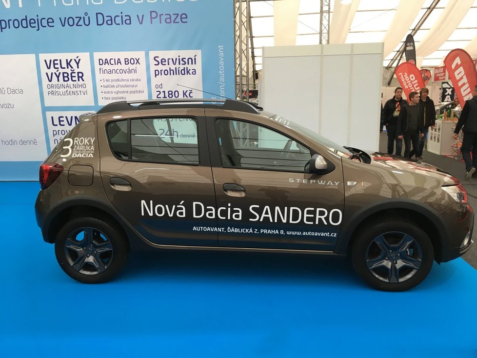 Výstava Autoshow Praha v pražských Holešovicích