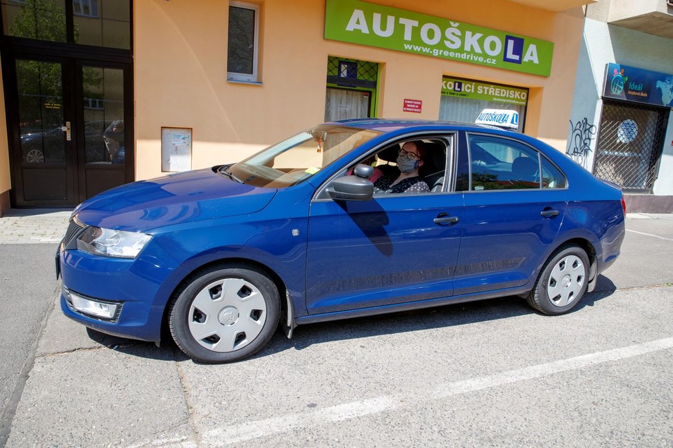 Autoškoly v Česku po pandemii už fungují od konce dubna