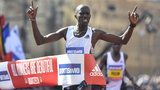 Půlmaraton má v Praze po roce stejného vítěze. Nejrychlejší Čech běžel 64 minut