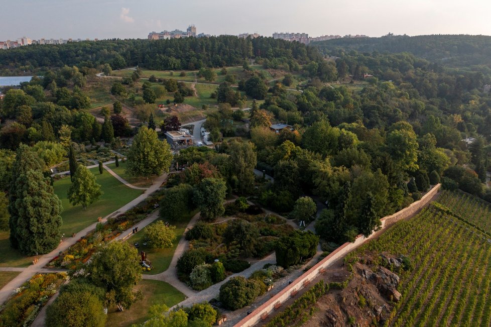 Botanická zahrada hl. města Prahy z ptačí perspektivy (11. září 2021)