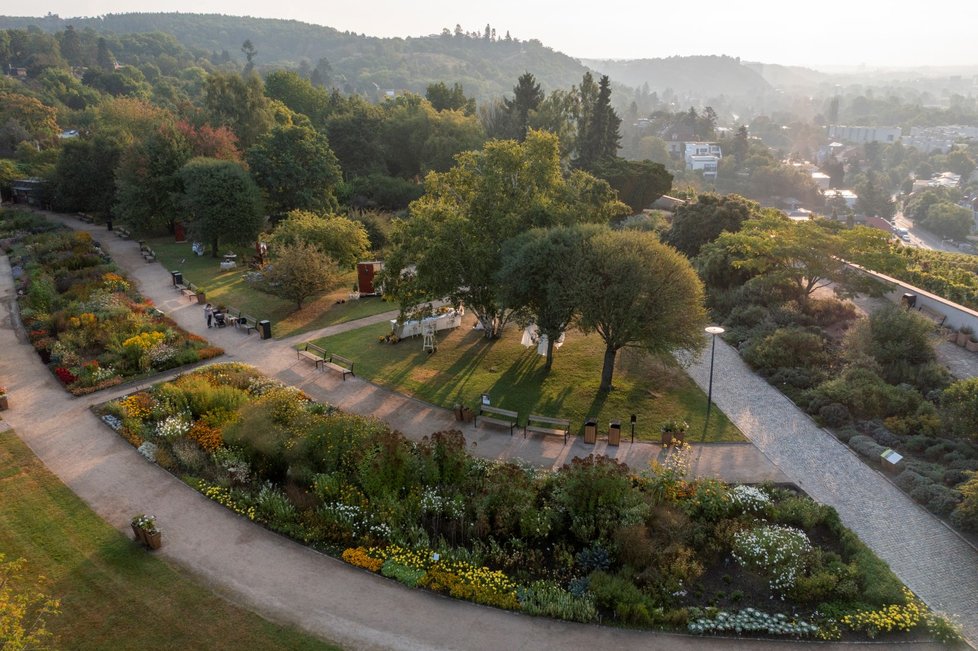  Botanická zahrada hl. města Prahy z ptačí perspektivy (11. září 2021)