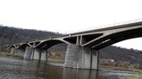 Branický „most Inteligence“ čeká o víkendu výluka. Cestující se místo vlaků svezou autobusy