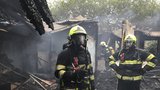V Nemocnici Na Bulovce zasahovali hasiči: Hořela tu budova určená k demolici