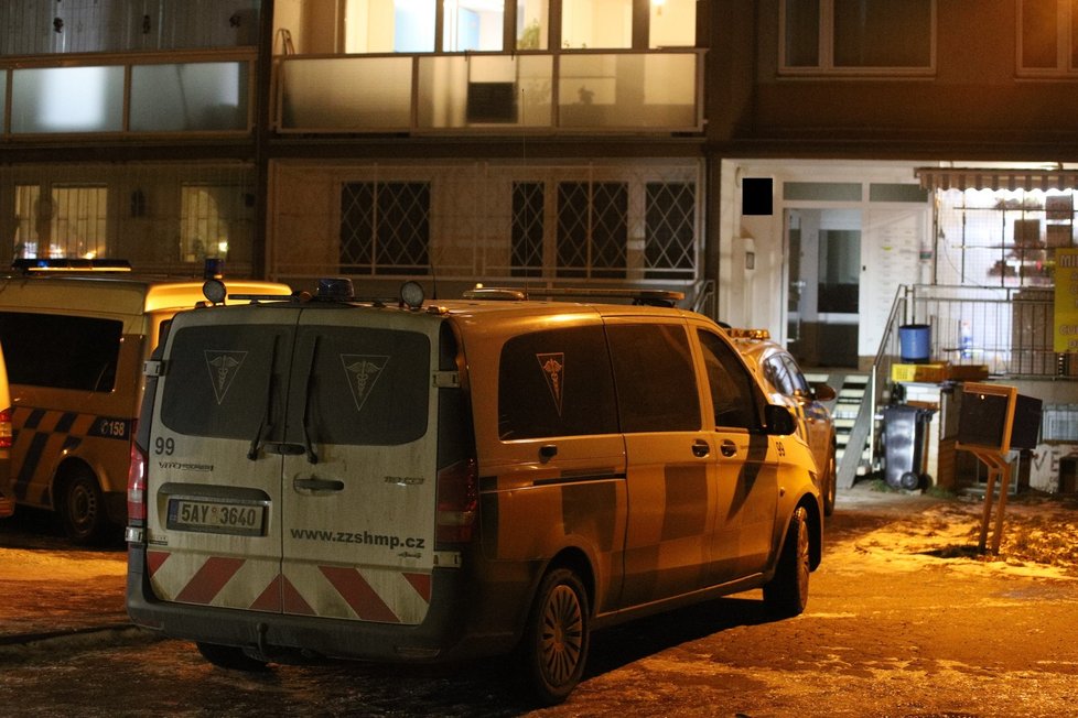 V bytě na Černém Mostě v Praze našli dva mrtvé. (20. ledna 2024)