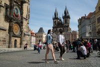 Česká města trpí úbytkem zahraničních turistů. Dostálová zvažuje poukazy pro české rodiny