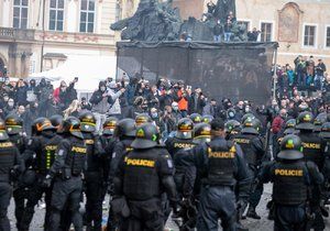 Demonstrace na Staroměstském náměstí, 18. října 2020.