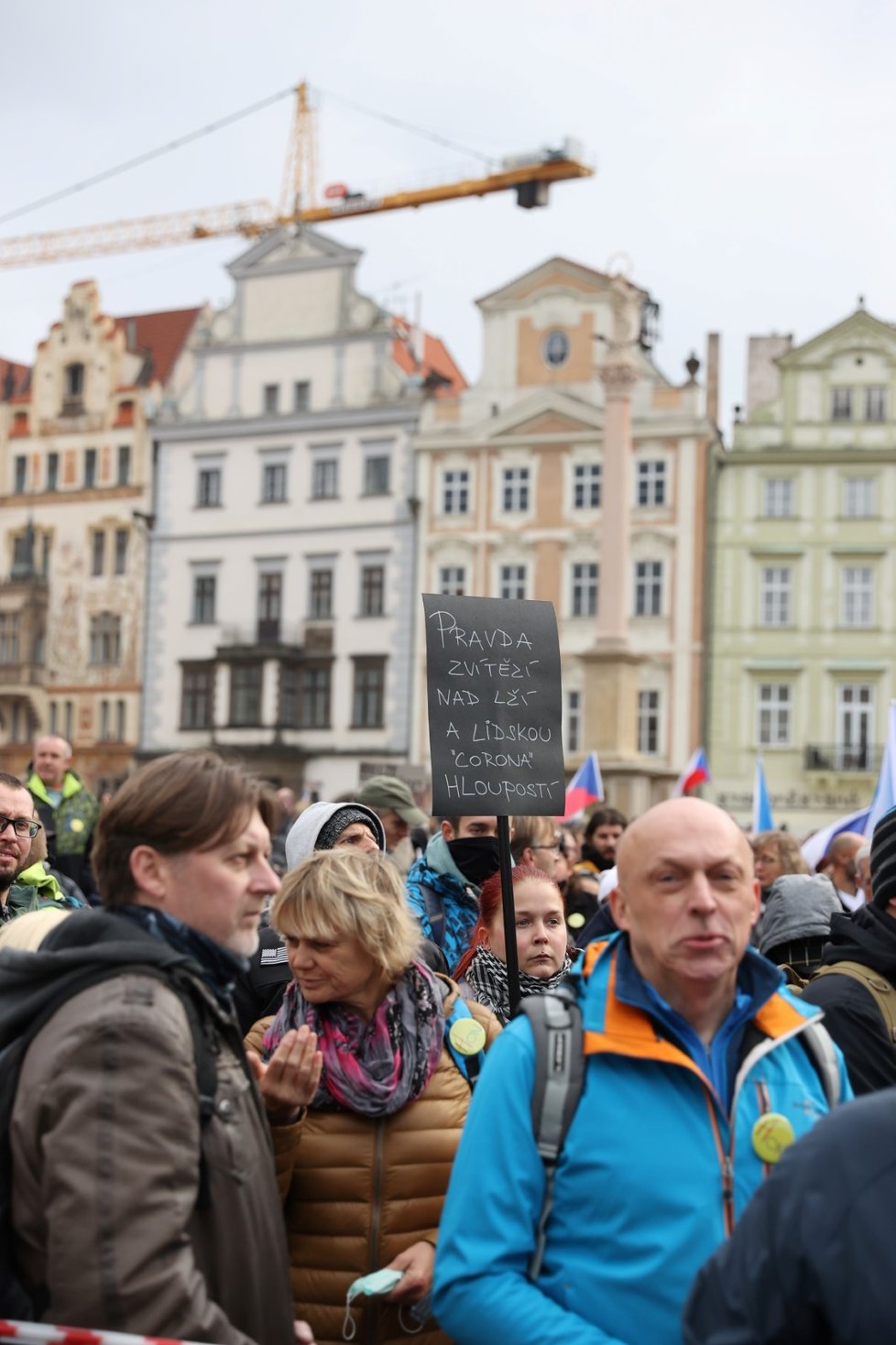 Demonstrace proti vládním opatřením, 18. října 2020.