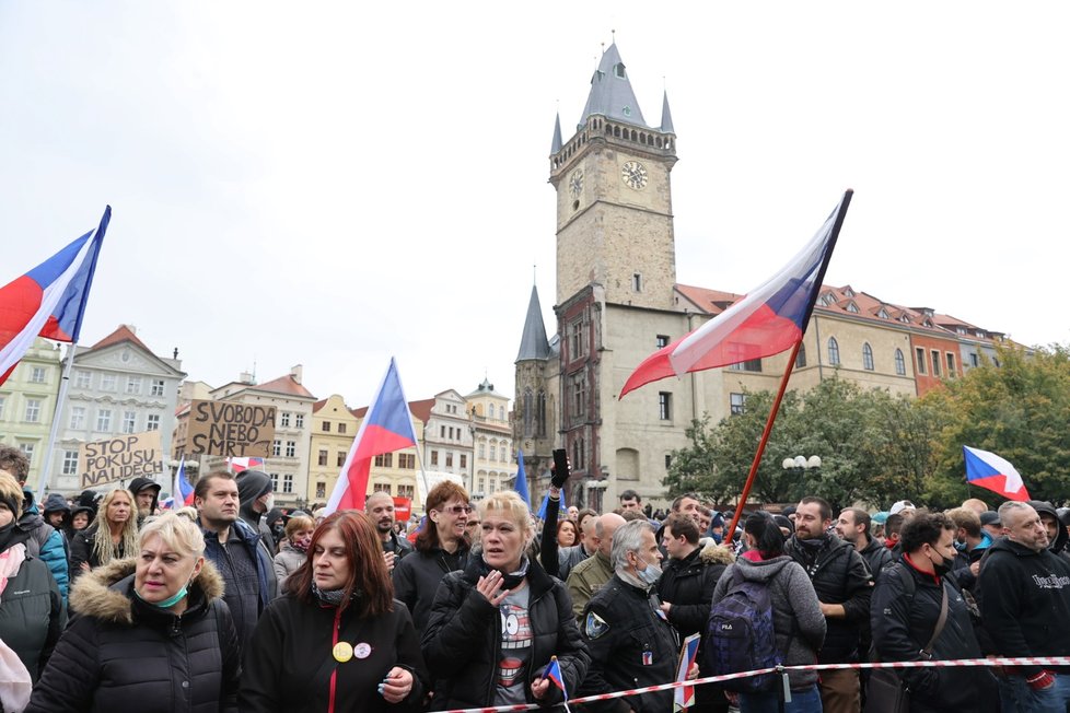 Demonstrace proti vládním opatřením, 18. října 2020.