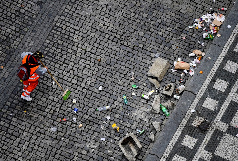 Demonstrace na Staroměstském náměstí (18. října 2020)