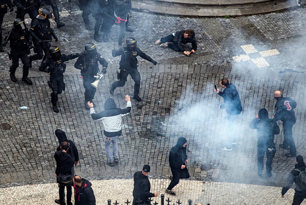 Demonstrace na Staroměstském náměstí, 18. října 2020.