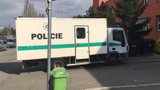 Policisté odhalili u Prahy další cizince bez povolení k práci: Čeká je možná i vyhoštění