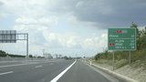 Horní Počernice trápí hluk z dálnice! Městská část jedná o napojení na dálnici D10 a D11 nebo odhlučnění dálnic