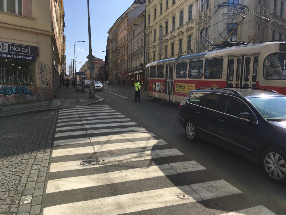 Husitská ulice se dočkala velké opravy. Od neděle bude zase průjezdná.