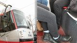 Tramvaje typu Škoda 14T jsou zase terčem kritiky: Tentokrát kvůli sedačkám