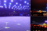 Padesátimetrové obrazce zvířat nad Prahou! Nahradí dronová show novoroční ohňostroje?