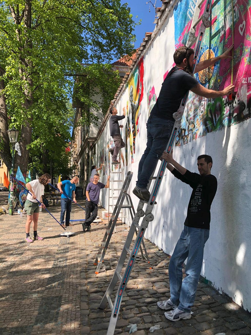 Hnutí Extinction Rebellion nabádá Prahu, aby vyhlásila stav klimatické nouze.