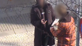 Muže připravil o půl mega! Kriminalisté chytli falešného policistu přímo při předávce