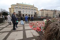 Bezpečnostní výbor o střelci z FF: Netrpěl duševní poruchou! Promluvila máma zavražděné Elišky: Co řekla Rakušanovi?