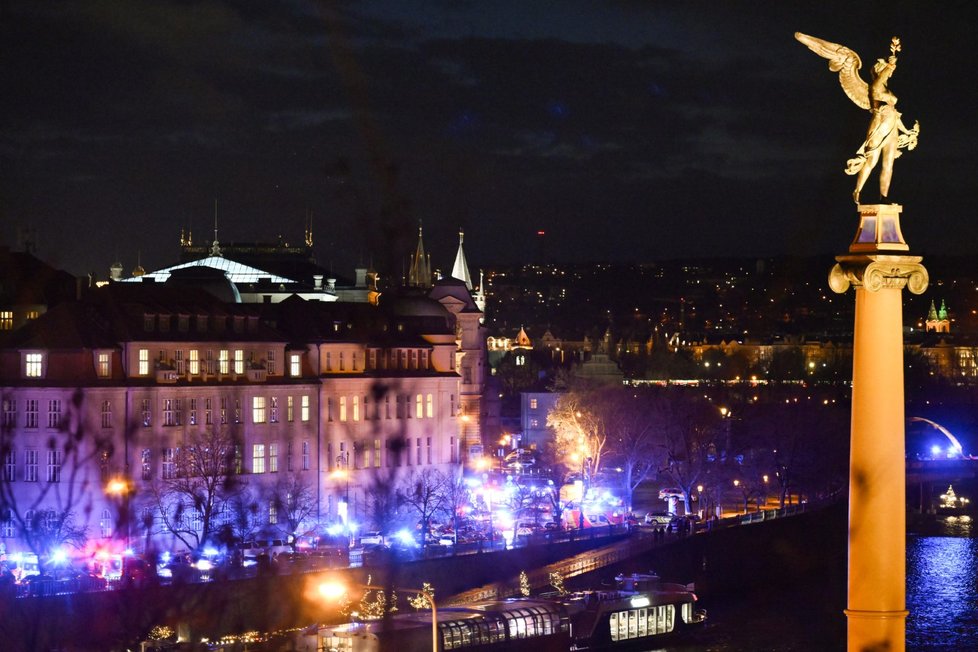 Střelba na FF UK v centru Prahy. (21. prosince 2023)