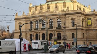 Osamělého vraha nejde předem zastavit. Postupovala policie správně? A proč nás fascinuje zlo?