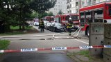 Na Černém Mostě hasiči evakuovali bytovku: Zachránili před ohněm 27 lidí