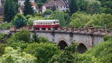 Komplikace na kolejích v Praze! Kvůli závadě v Radotíně vlaky nejezdí nebo mají zpoždění